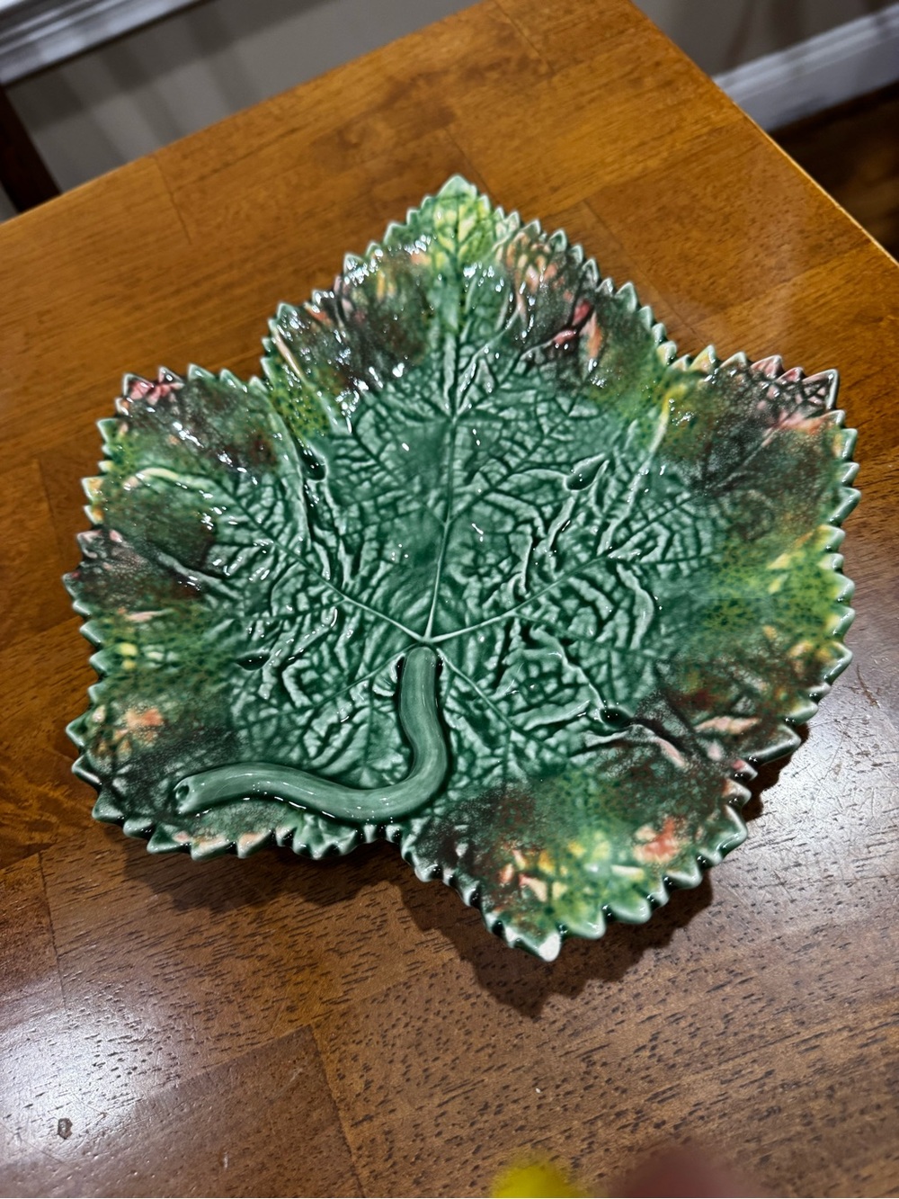 Bordallo Pinheiro Majolica Leaf Dish Green Orange Glaze Pottery Made in Portugal - Picture 6 of 11